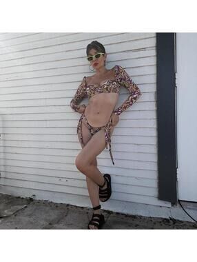 Dundas x Reviove bikini